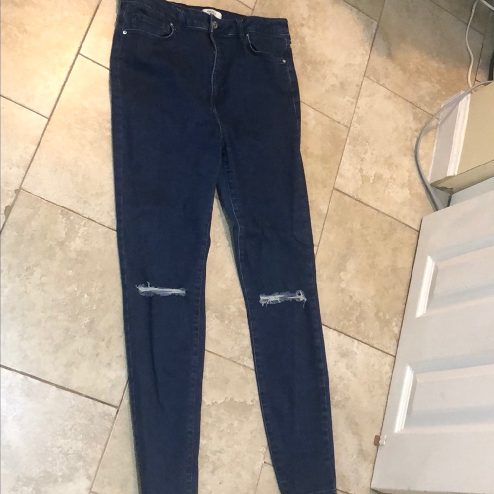 Skinny jeans